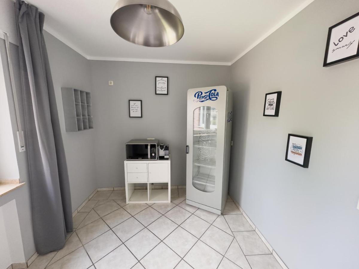 Ruhiges Juwel: Frisch Renoviert 100 Qm Apartamento Jülich Exterior foto