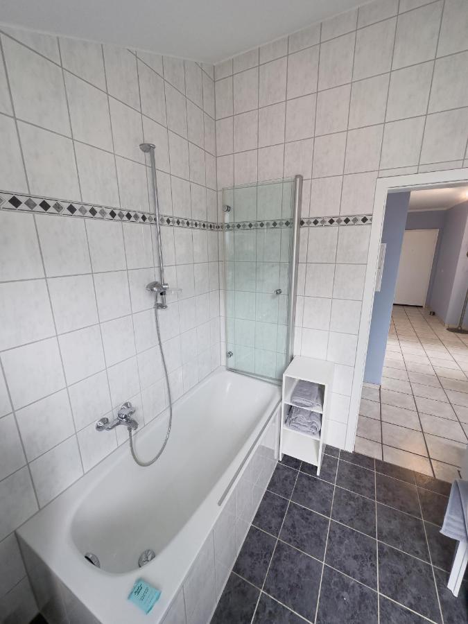 Ruhiges Juwel: Frisch Renoviert 100 Qm Apartamento Jülich Exterior foto